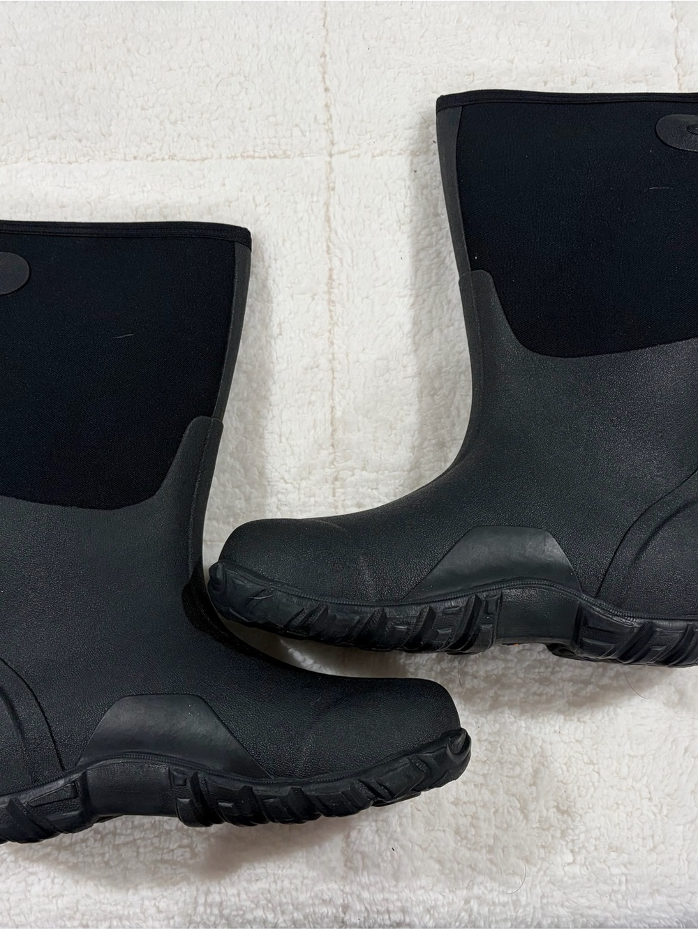 Bogs Women's Black Waterproof Mid-Calf Rain Boots